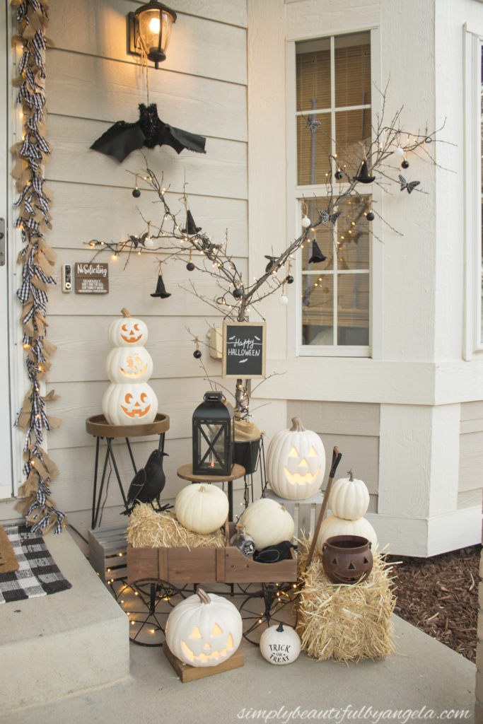 Neutral Halloween Front Porch