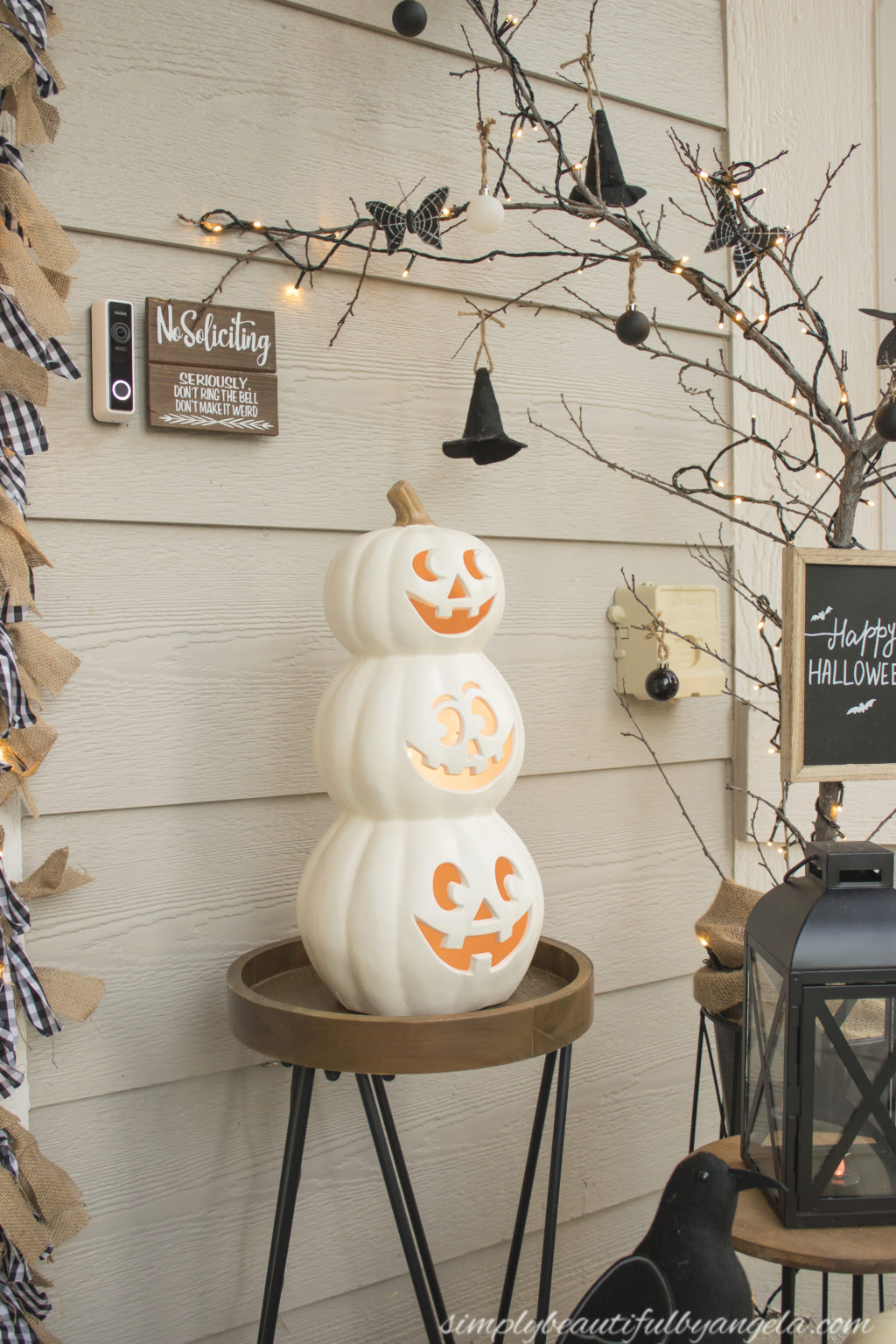 Neutral Halloween Front Porch